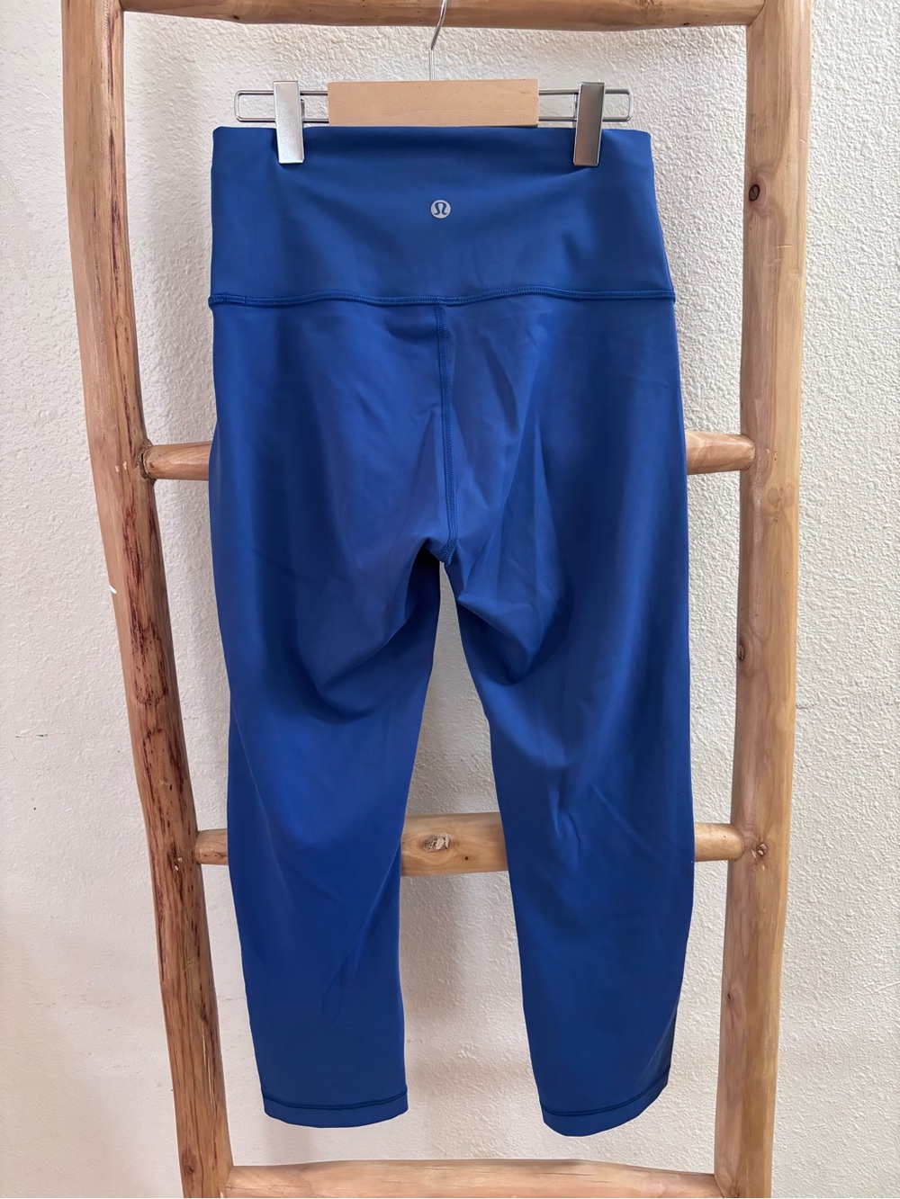 Lululemon wunder train size 6
